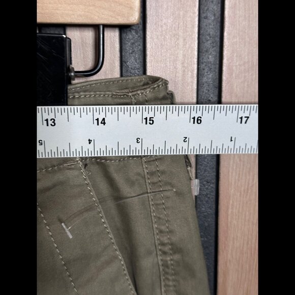Cabi Pants 4 Womens Green Army Chino Waxy Stretch Fabric Mid Rise - Picture 3 of 8